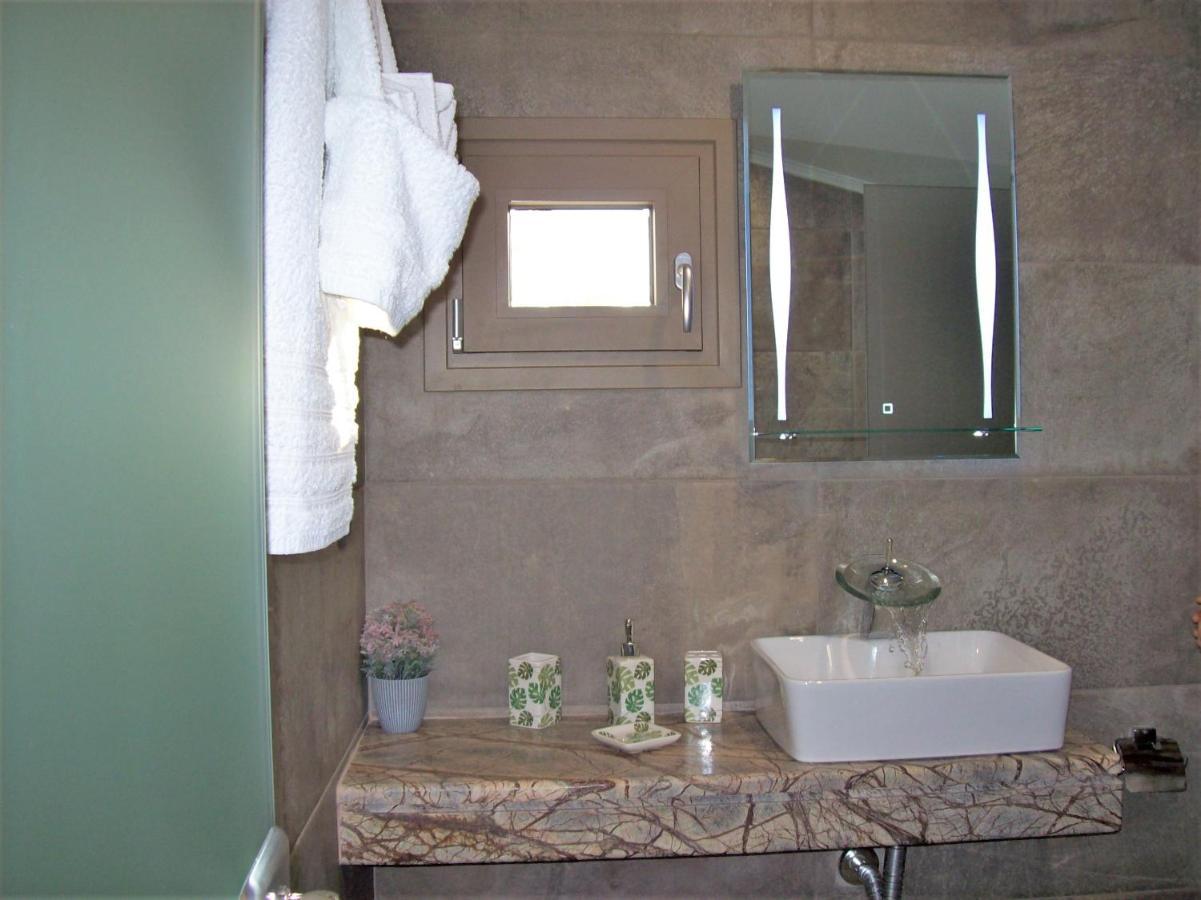 شقة Sea Breeze 2 يميناريا المظهر الخارجي الصورة